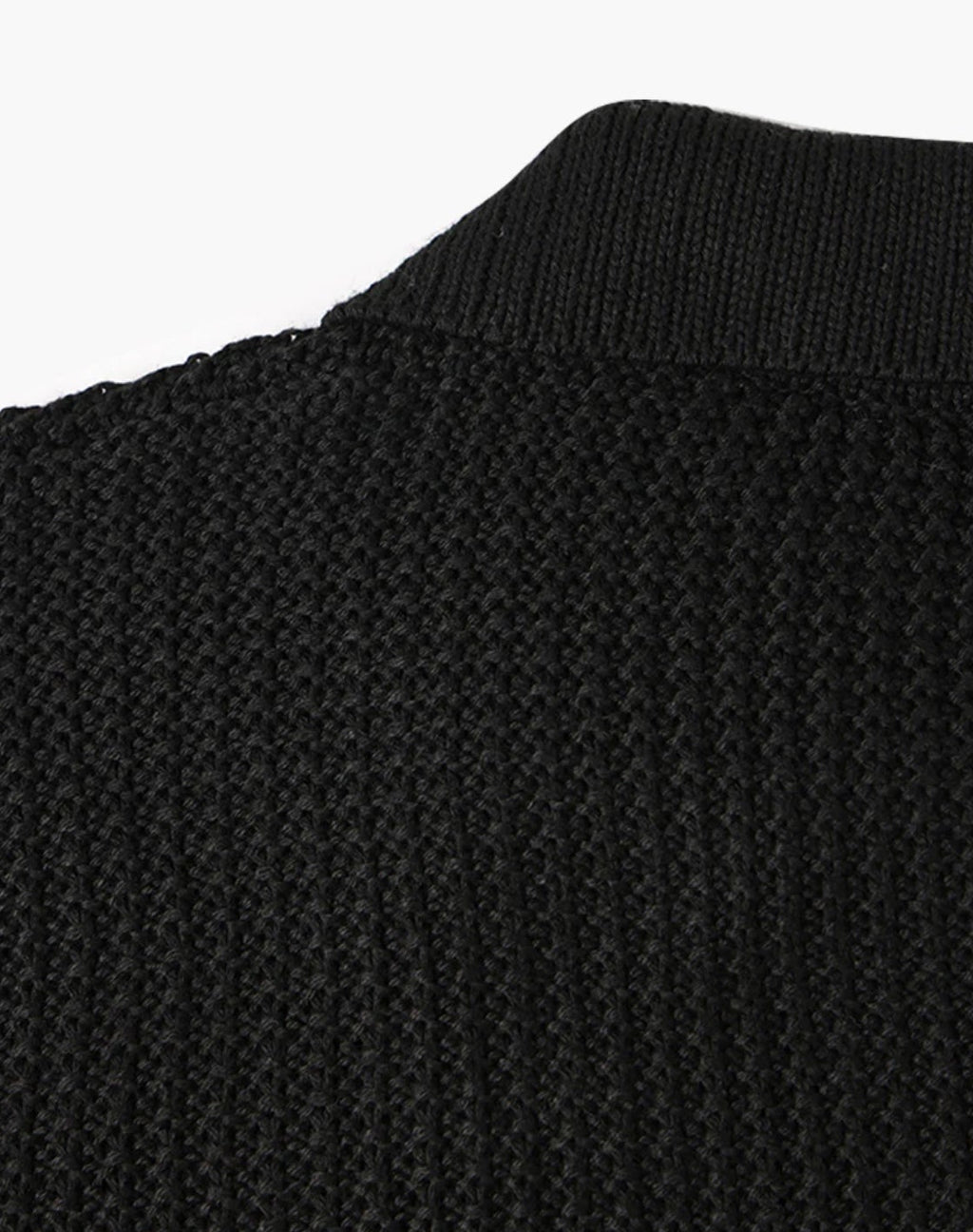 PASSIONIS | ZARA ZIPPED SWEATER